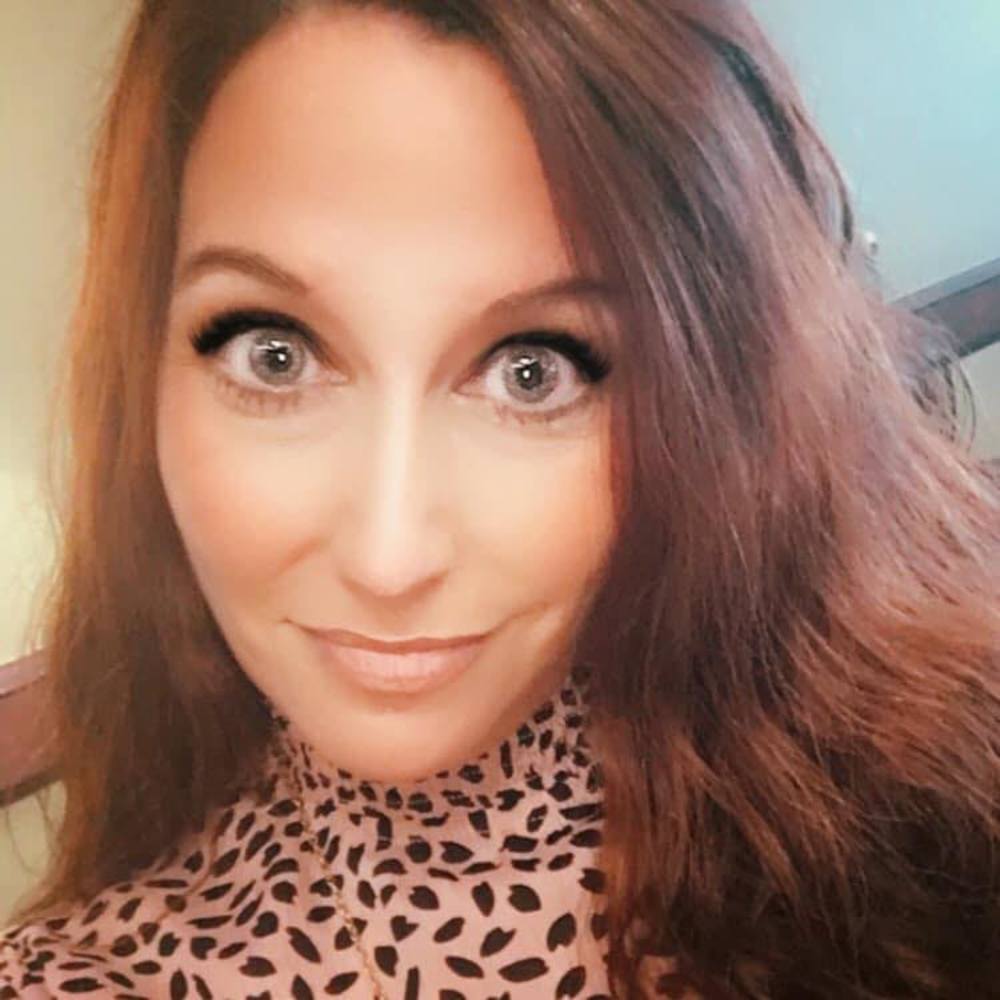 Meet your Posher, Angela